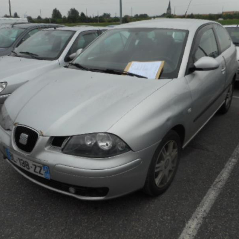 Air bag conducteur SEAT IBIZA 3 Photo n°1