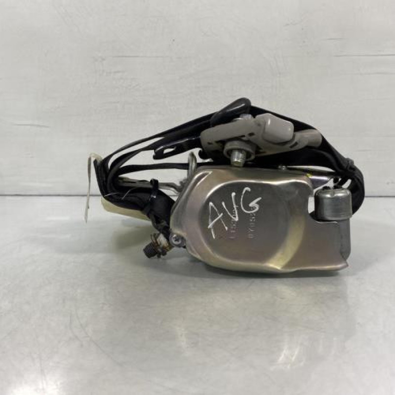 Pretensionneur de ceinture avant gauche SUZUKI SWIFT 3 Photo n°3