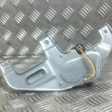 Moteur essuie glace arriere SUZUKI SWIFT 3