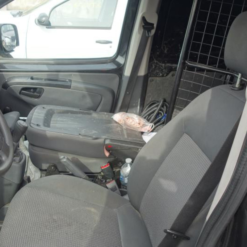 Air bag conducteur CITROEN NEMO Photo n°6