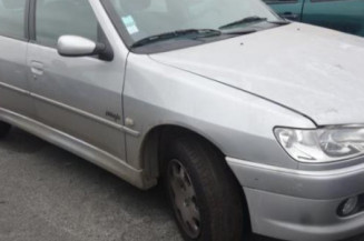 Malle/Hayon arriere PEUGEOT 306