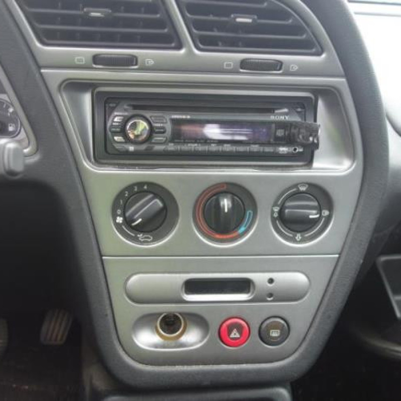 Cremaillere assistee PEUGEOT 306 Photo n°9