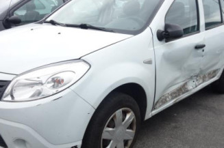 Air bag conducteur DACIA SANDERO 1 Photo n°1