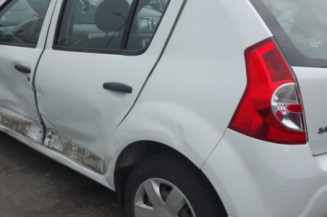 Air bag conducteur DACIA SANDERO 1