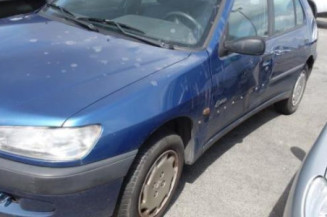 Etrier avant droit (freinage) PEUGEOT 306