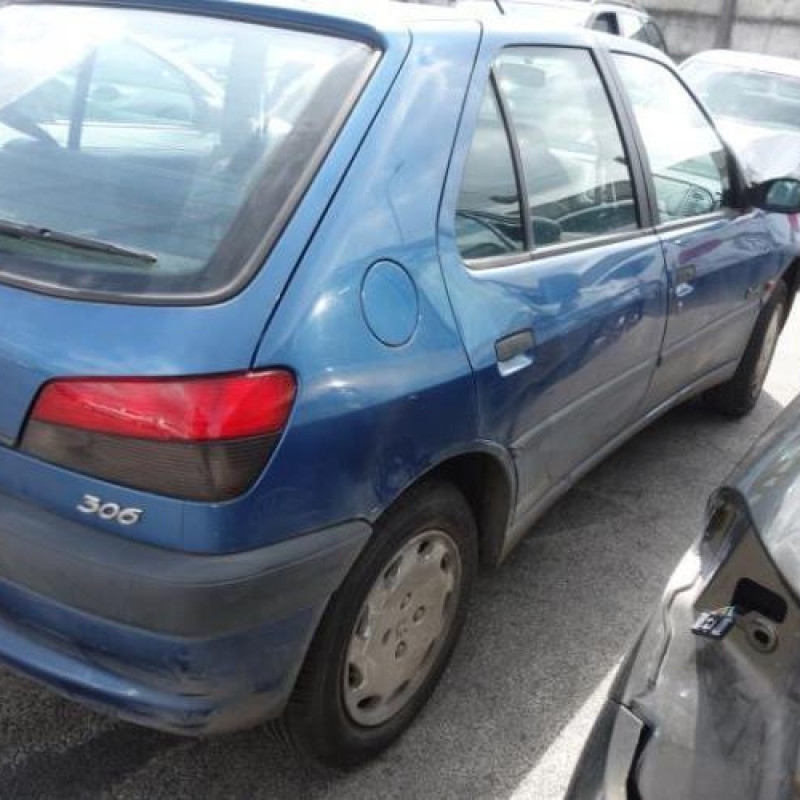 Etrier avant droit (freinage) PEUGEOT 306 Photo n°4