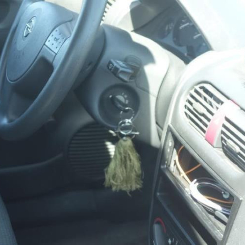 Ceinture avant droit OPEL CORSA C Photo n°9