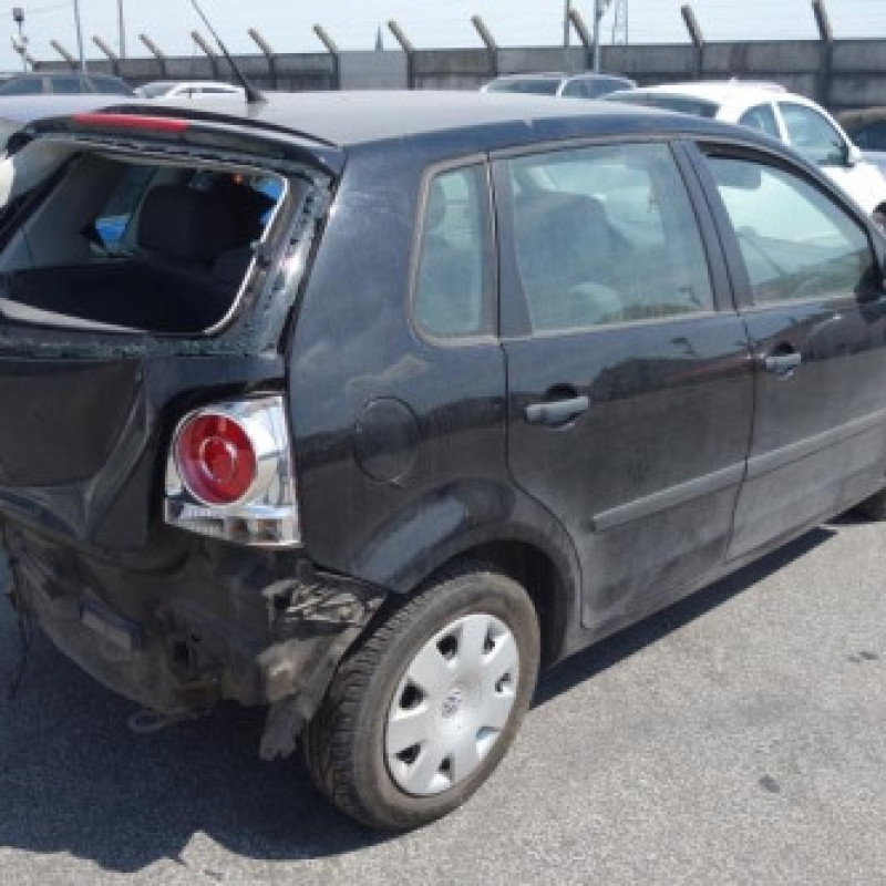 Air bag conducteur VOLKSWAGEN POLO 4 Photo n°3