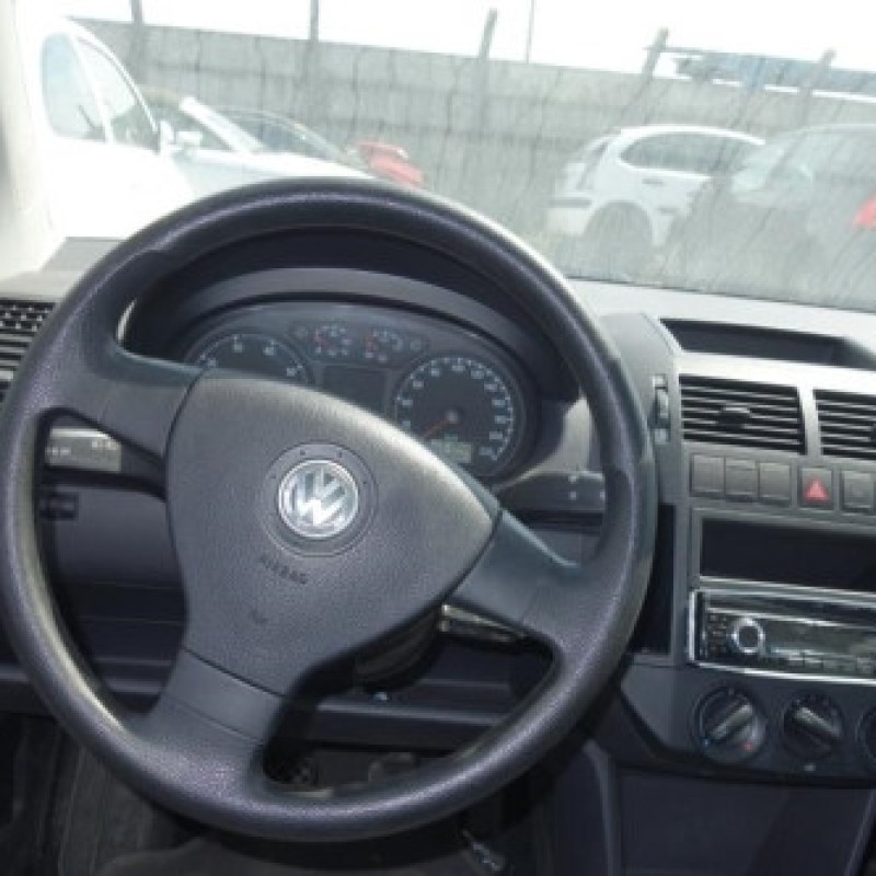 Colonne de direction VOLKSWAGEN POLO 4 Photo n°6