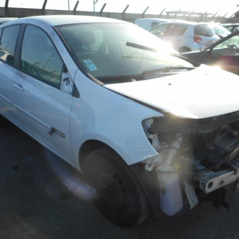 Boite de vitesses RENAULT CLIO 3 Photo n°2