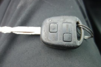 Trappe d'essence TOYOTA YARIS 2