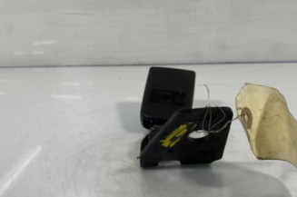 Attache ceinture arriere droit PEUGEOT 307