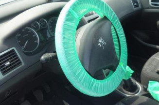 Attache ceinture arriere droit PEUGEOT 307