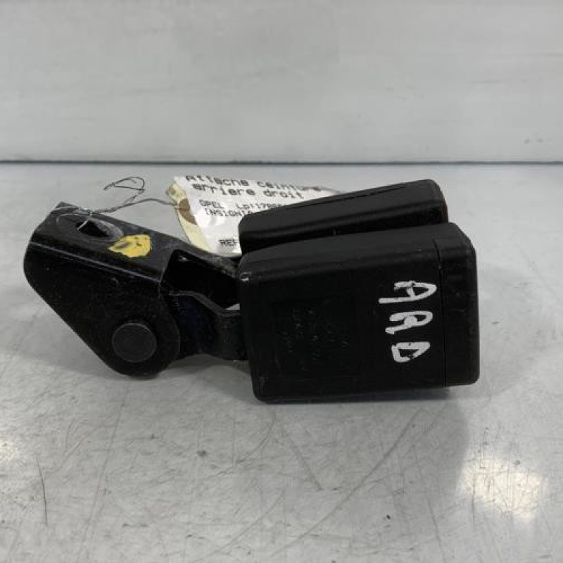 Attache ceinture arriere droit OPEL INSIGNIA 1 Photo n°2