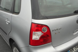 Attache ceinture avant droit VOLKSWAGEN POLO 4