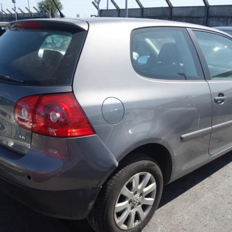 Boitier air bag VOLKSWAGEN GOLF 5 Photo n°6