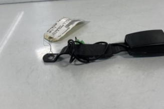 Attache ceinture avant droit VOLKSWAGEN POLO 5