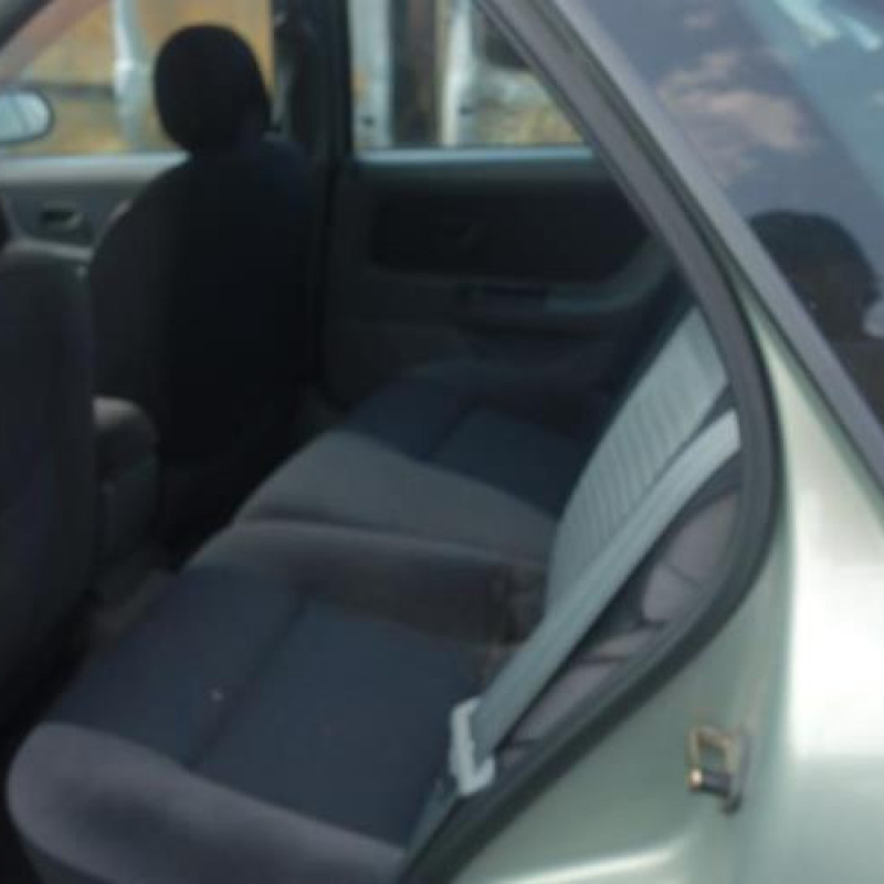 Pretensionneur de ceinture avant gauche RENAULT LAGUNA 1 Photo n°9