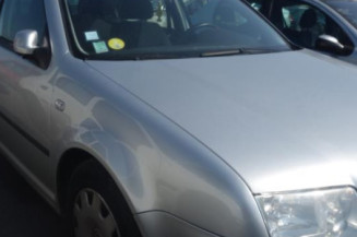 Ceinture arriere gauche VOLKSWAGEN BORA