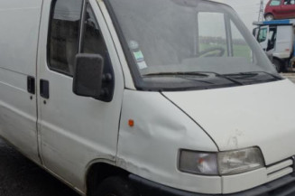 Leve vitre mecanique avant droit PEUGEOT BOXER 1