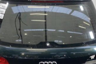 Malle/Hayon arriere AUDI A4 2 Photo n°1
