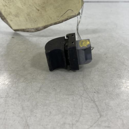 Interrupteur de leve vitre avant droit AUDI A4 2