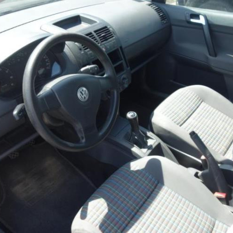 Air bag conducteur VOLKSWAGEN POLO 4 Photo n°5