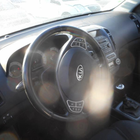Plage arriere KIA CEE-D 1