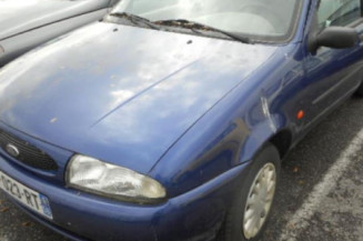 Pretensionneur de ceinture avant droit FORD FIESTA 4
