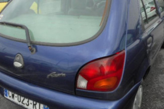 Pretensionneur de ceinture avant droit FORD FIESTA 4