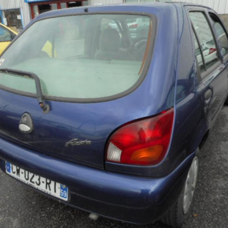 Pretensionneur de ceinture avant droit FORD FIESTA 4 Photo n°6