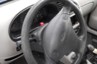 Pretensionneur de ceinture avant droit FORD FIESTA 4