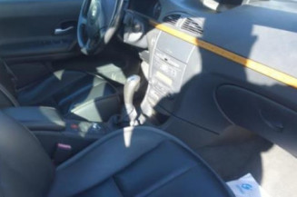 Vitre arriere droit RENAULT LAGUNA 2