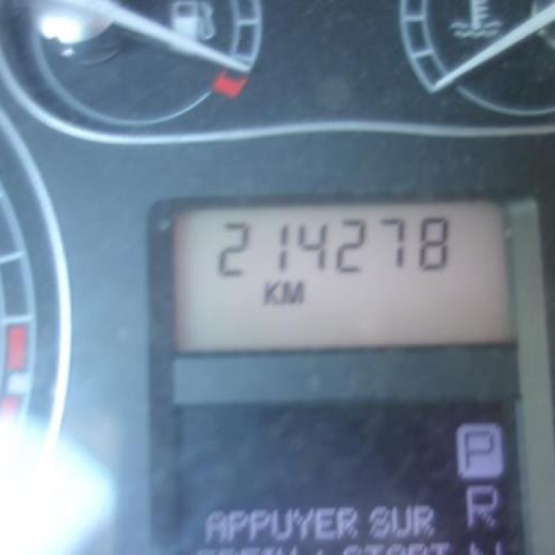 Vitre arriere droit RENAULT LAGUNA 2 Photo n°8