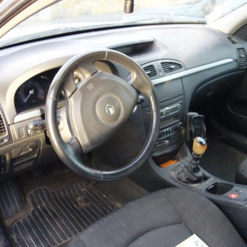 Verin de coffre RENAULT LAGUNA 2 Photo n°6