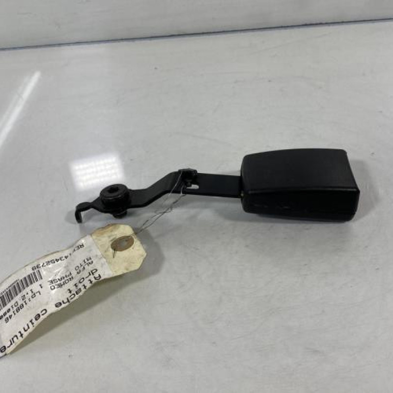 Attache ceinture avant droit ALFA ROMEO MITO Photo n°3