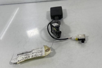 Attache ceinture arriere droit PEUGEOT 308 1