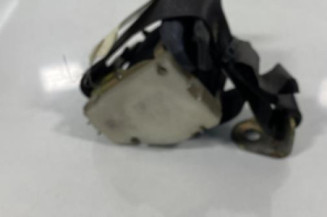 Ceinture arriere droit OPEL CORSA B Photo n°1