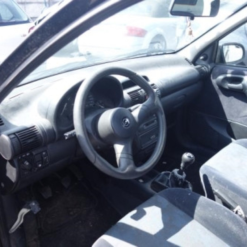 Ceinture arriere droit OPEL CORSA B Photo n°7