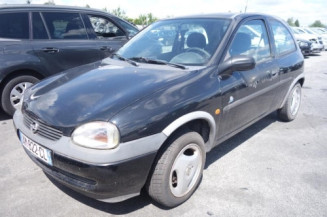 Leve vitre electrique avant droit OPEL CORSA B