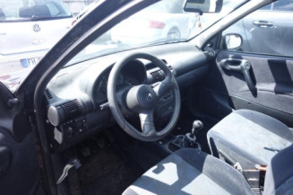 Leve vitre electrique avant droit OPEL CORSA B