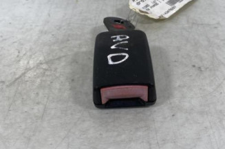 Attache ceinture avant droit FORD KA 1 Photo n°1
