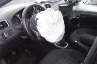 Amortisseur avant droit VOLKSWAGEN POLO 5