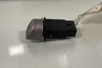 Bouton de warning HYUNDAI I 20 1