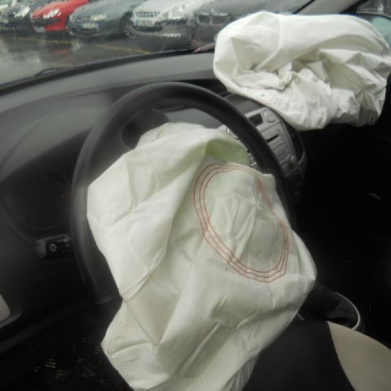 Ceinture arriere gauche HYUNDAI I 20 1 Photo n°9