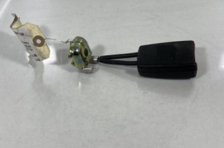 Attache ceinture arriere droit VOLKSWAGEN PASSAT 4