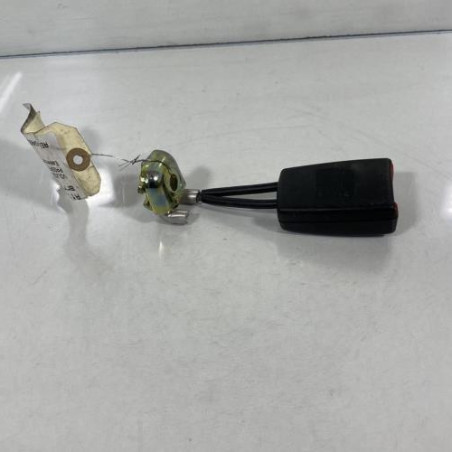 Attache ceinture arriere droit VOLKSWAGEN PASSAT 4