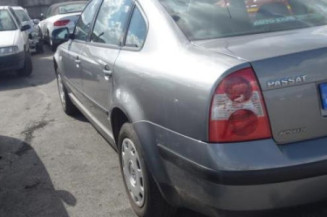 Pretensionneur de ceinture arriere gauche VOLKSWAGEN PASSAT 4