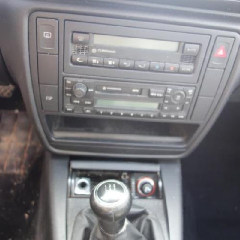 Pretensionneur de ceinture arriere gauche VOLKSWAGEN PASSAT 4 Photo n°14