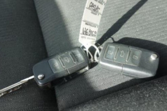 Pretensionneur de ceinture arriere gauche VOLKSWAGEN PASSAT 4